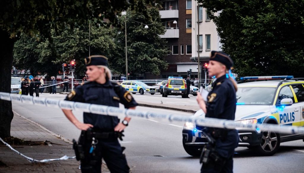 Polis