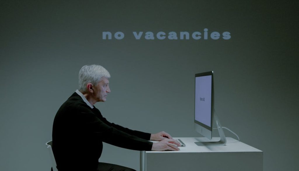 pexels-ron-lach-9831079