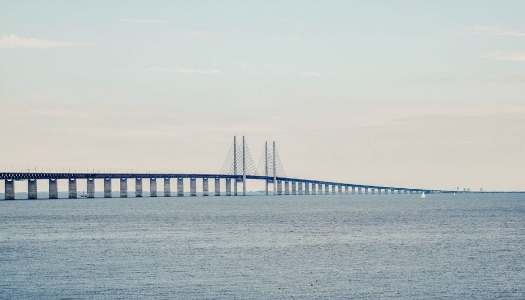 Oresund-bridge-©-Simon-Larsen (4)